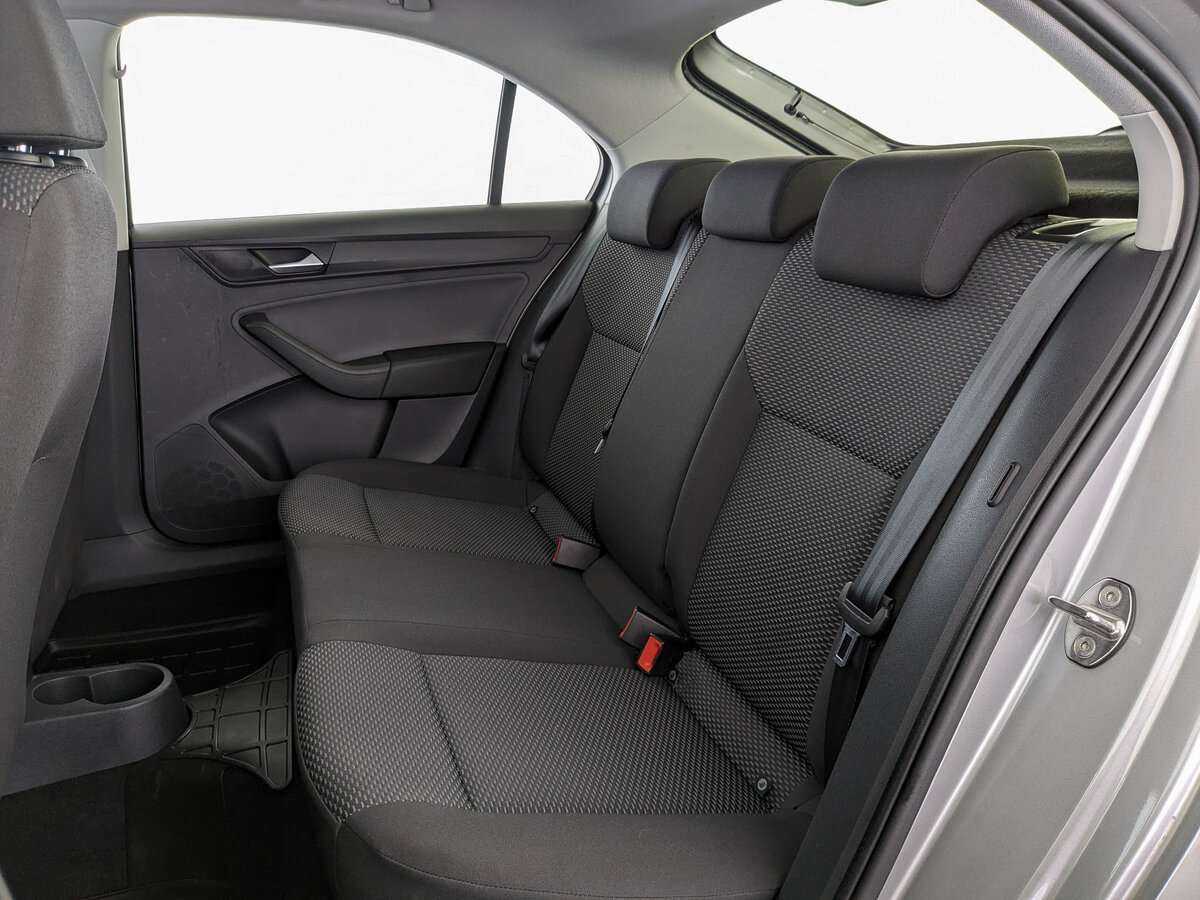 Volkswagen Polo с пробегом — 2021 год. Фото: #12