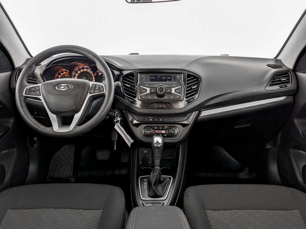 Lada (ВАЗ) Vesta с пробегом — 2022 год. Фото: #11