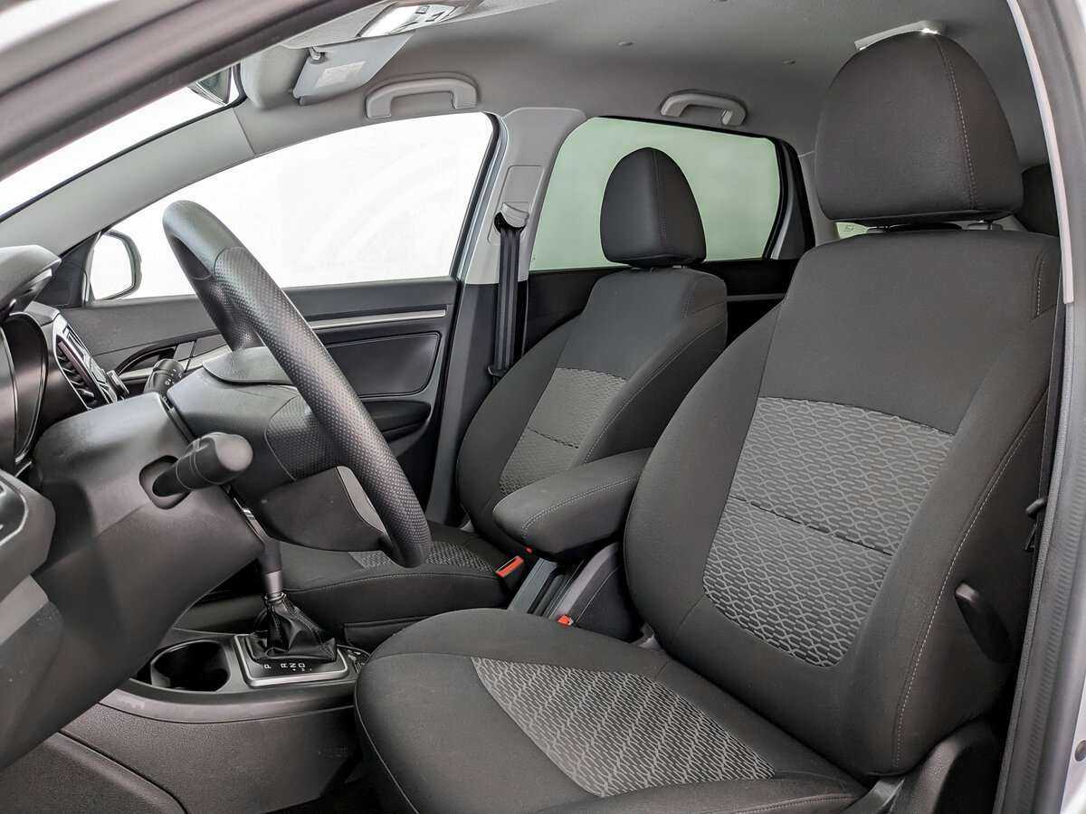 Lada (ВАЗ) Vesta с пробегом — 2022 год. Фото: #15