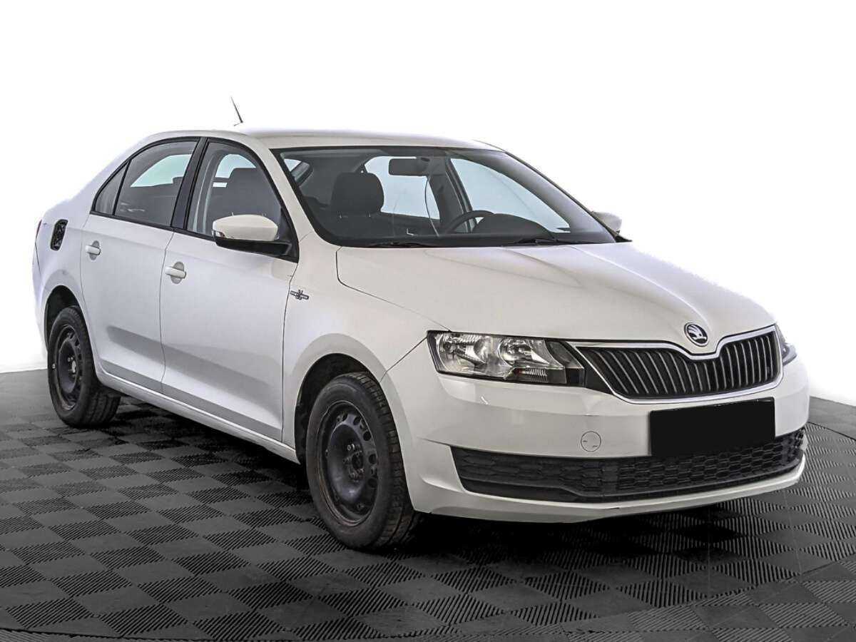 Skoda Rapid с пробегом — 2019 год. Фото: #2