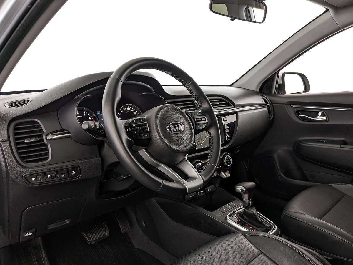 Kia Rio с пробегом — 2020 год. Фото: #10