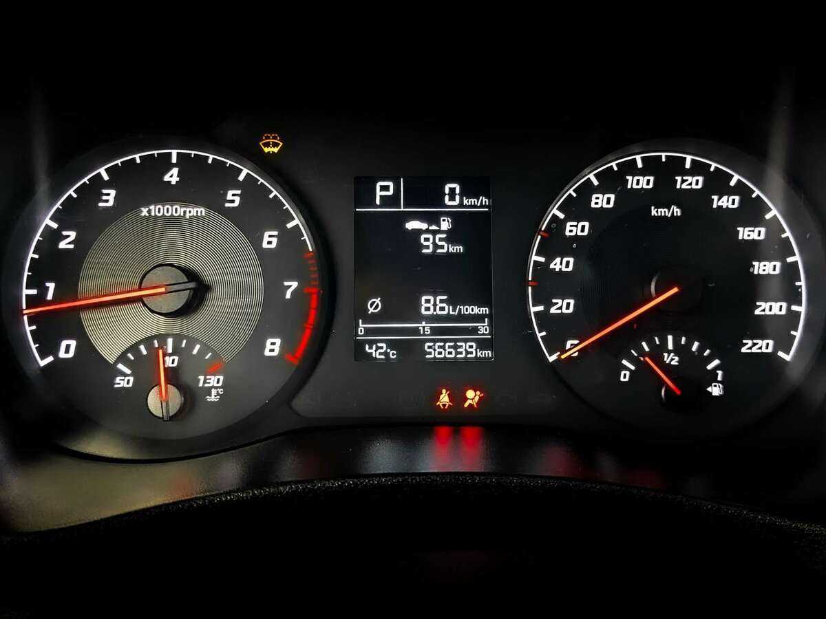 Hyundai Solaris с пробегом — 2021 год. Фото: #10