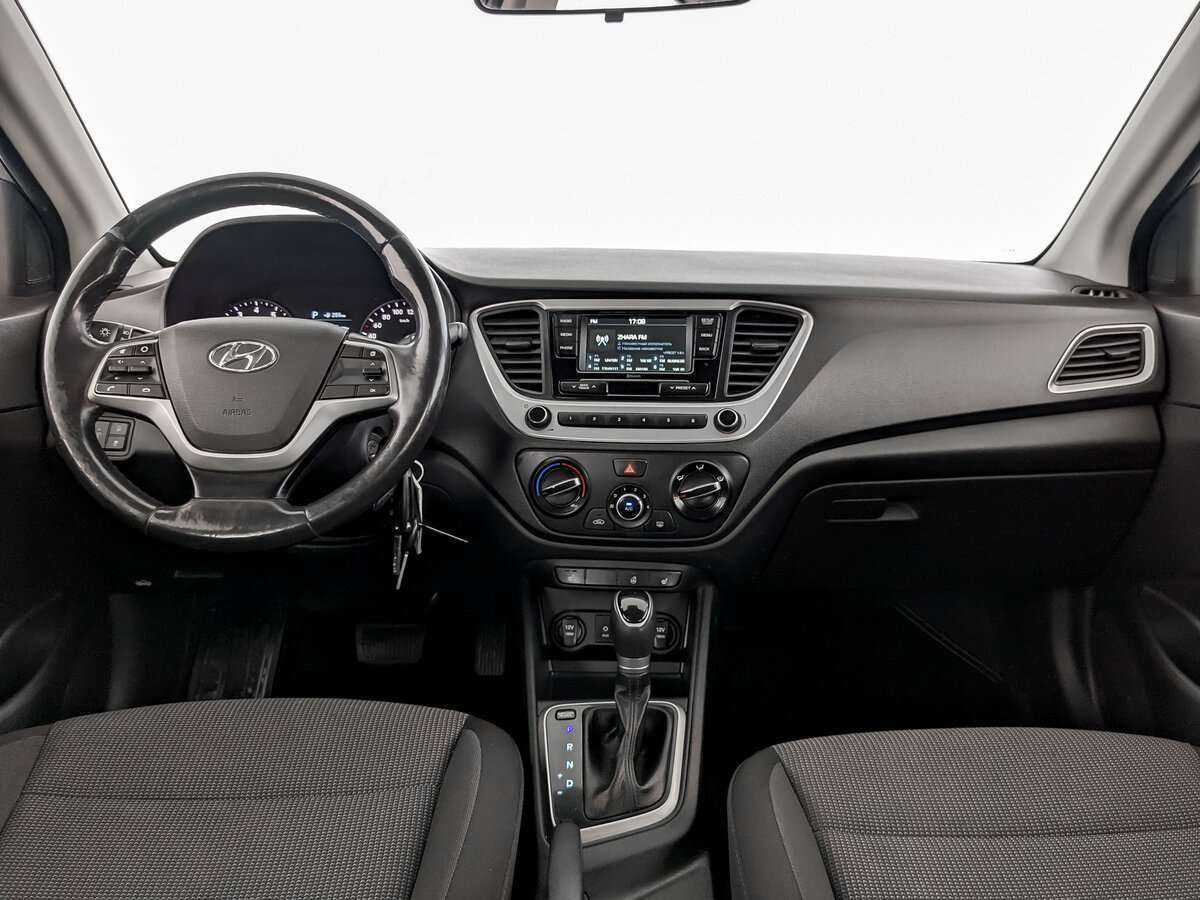 Hyundai Solaris с пробегом — 2018 год. Фото: #13
