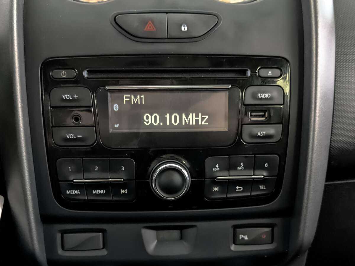 Renault Duster с пробегом — 2016 год. Фото: #15