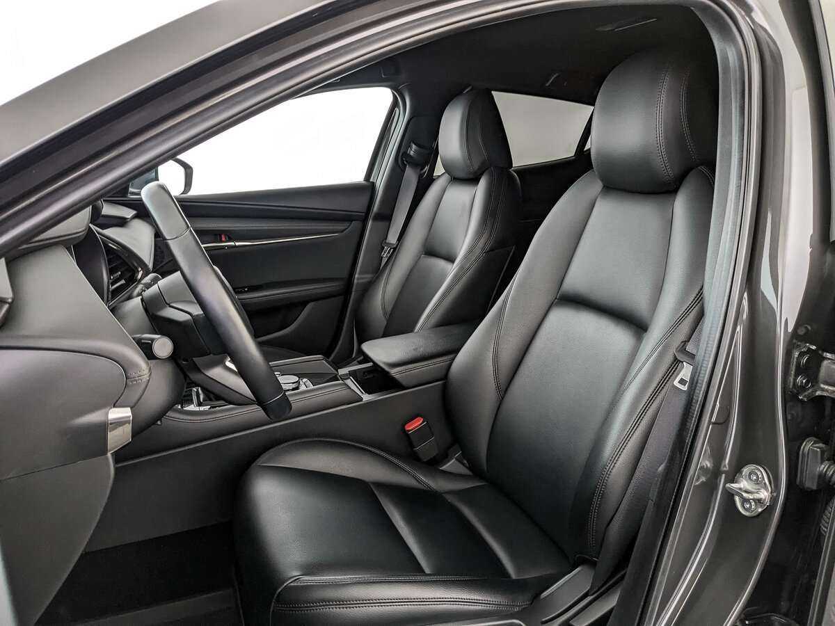 Mazda 3 с пробегом — 2019 год. Фото: #14