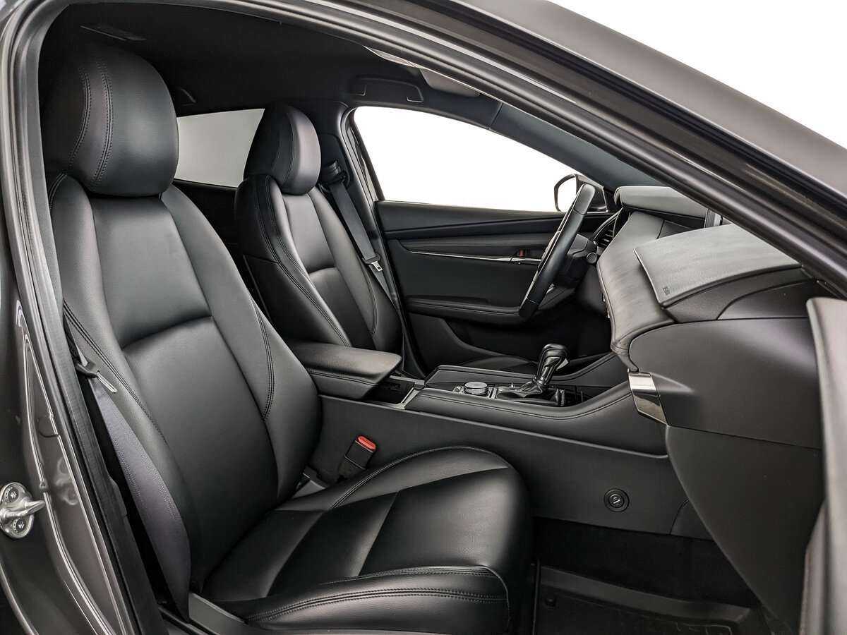 Mazda 3 с пробегом — 2019 год. Фото: #17