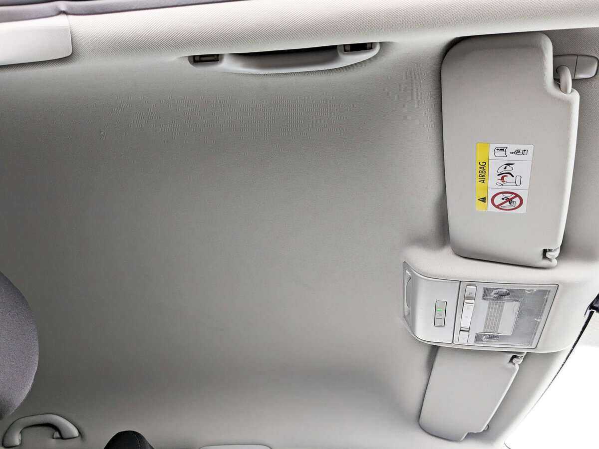 Volkswagen Polo с пробегом — 2017 год. Фото: #17