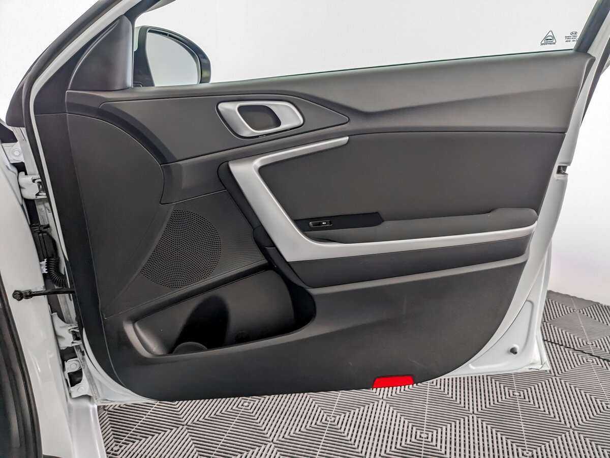 Kia Ceed с пробегом — 2018 год. Фото: #19