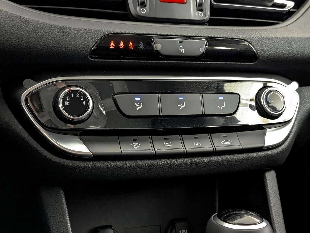 Hyundai i30 с пробегом — 2023 год. Фото: #20