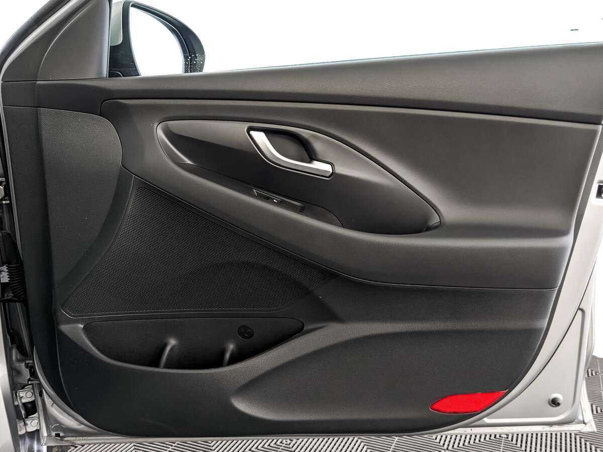 Hyundai i30 с пробегом — 2023 год. Фото: #24