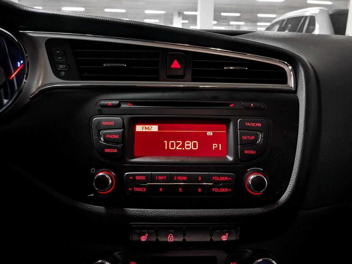 Kia Ceed с пробегом — 2017 год. Фото: #13