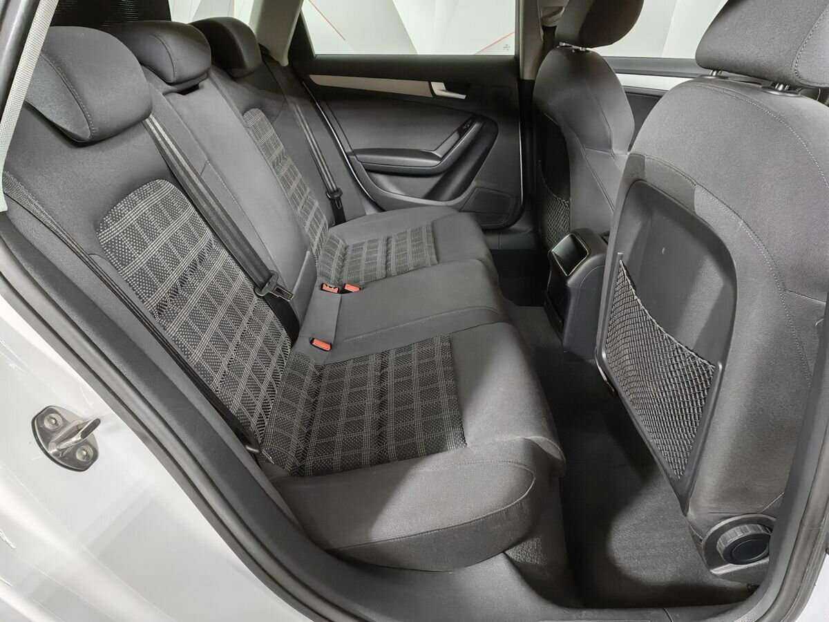 Audi A4 с пробегом — 2012 год. Фото: #11