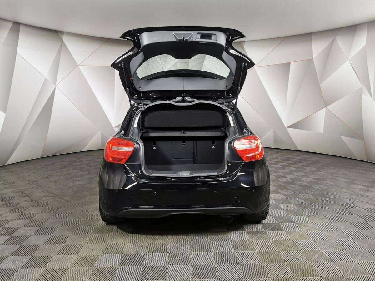 Mercedes-Benz A-Класс с пробегом — 2014 год. Фото: #15