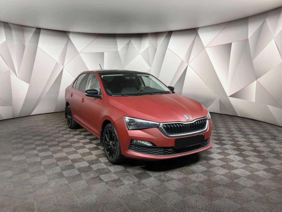 Skoda Rapid с пробегом — 2021 год. Фото: #2