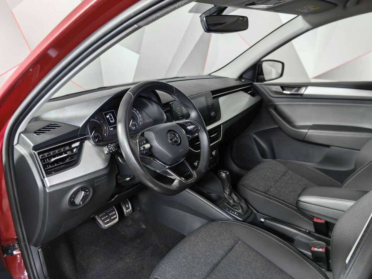 Skoda Rapid с пробегом — 2021 год. Фото: #13