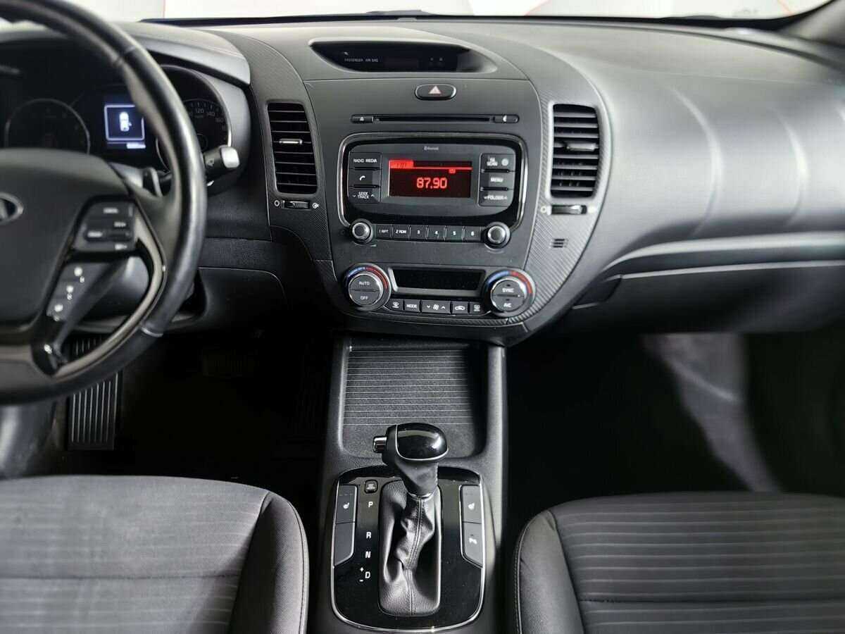 Kia Cerato с пробегом — 2018 год. Фото: #10