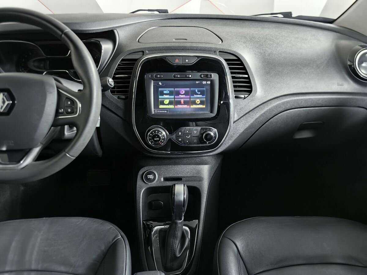 Renault Kaptur с пробегом — 2017 год. Фото: #8