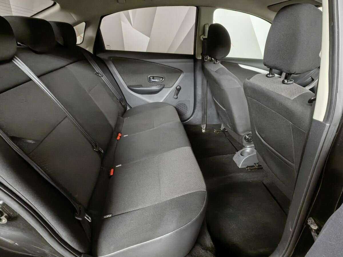 Nissan Almera с пробегом — 2018 год. Фото: #11