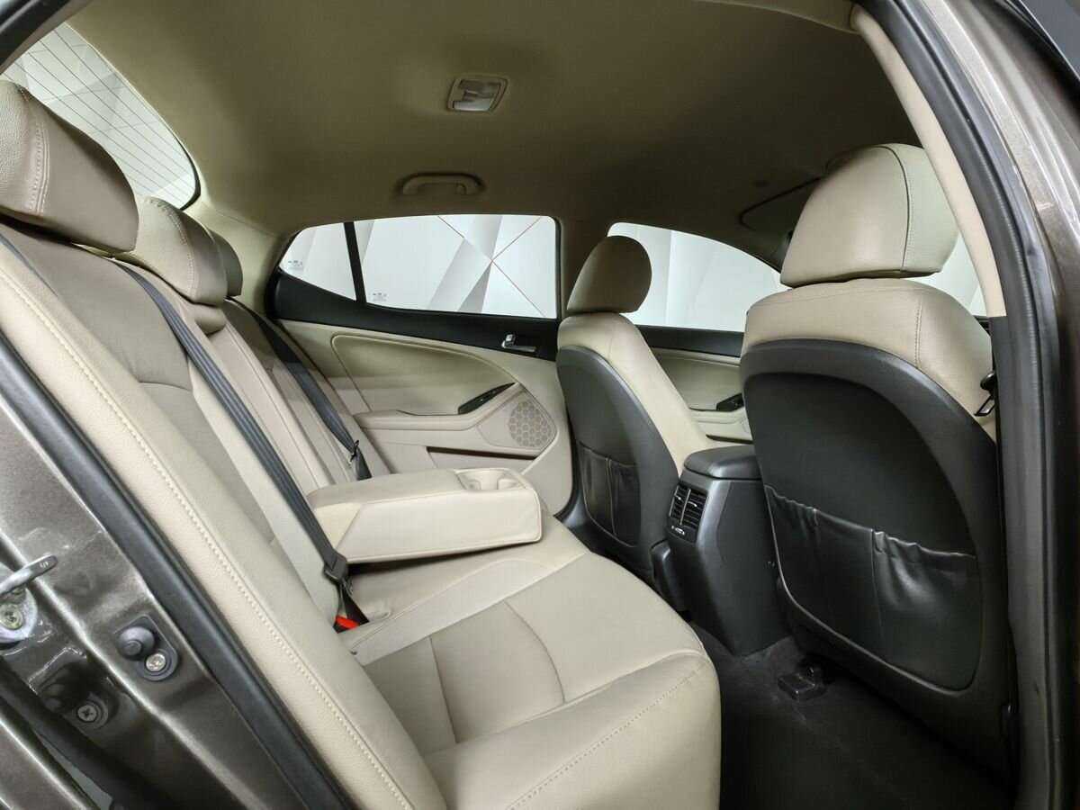 Kia Optima с пробегом — 2014 год. Фото: #11
