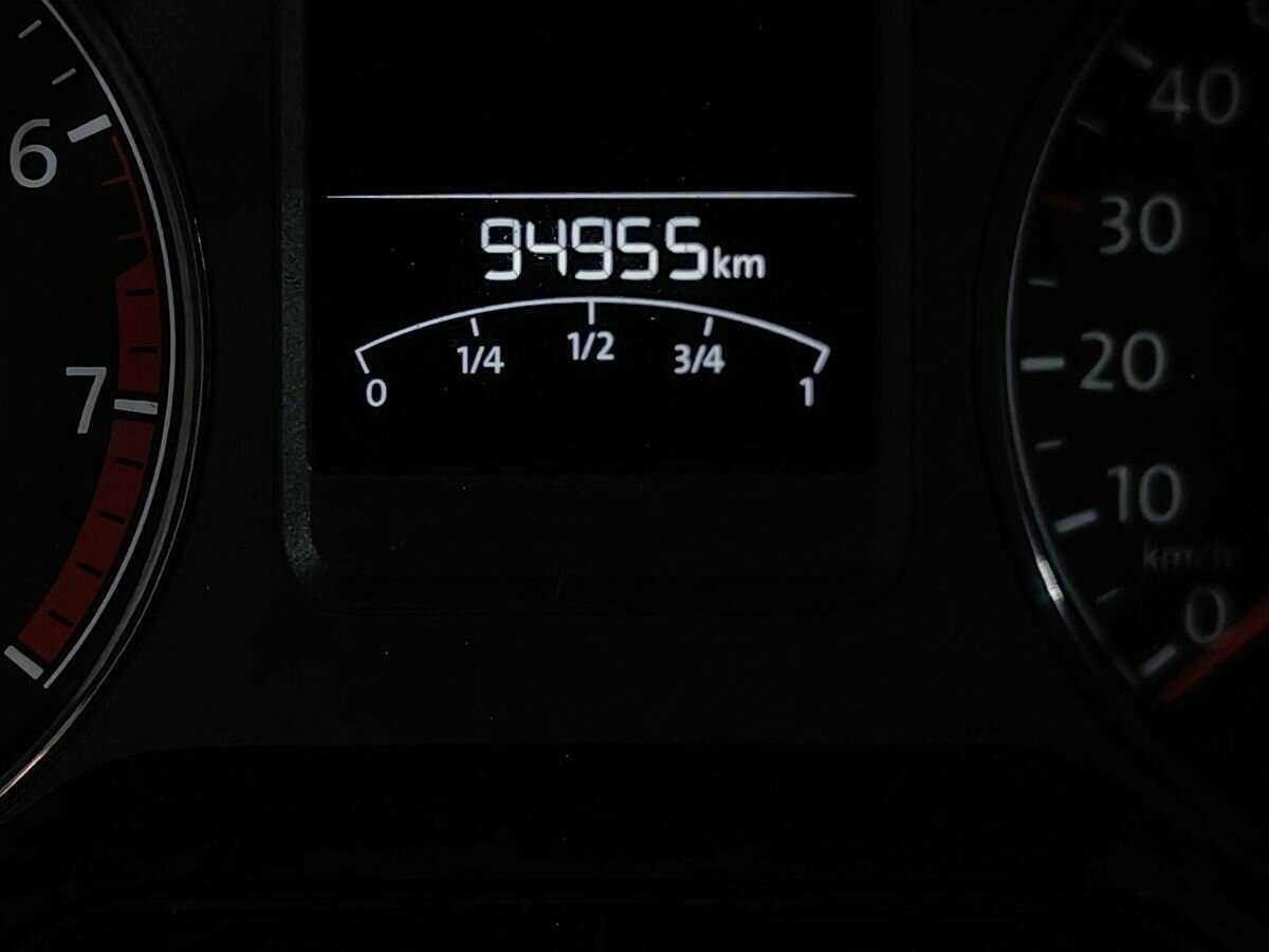 Volkswagen Polo с пробегом — 2016 год. Фото: #15