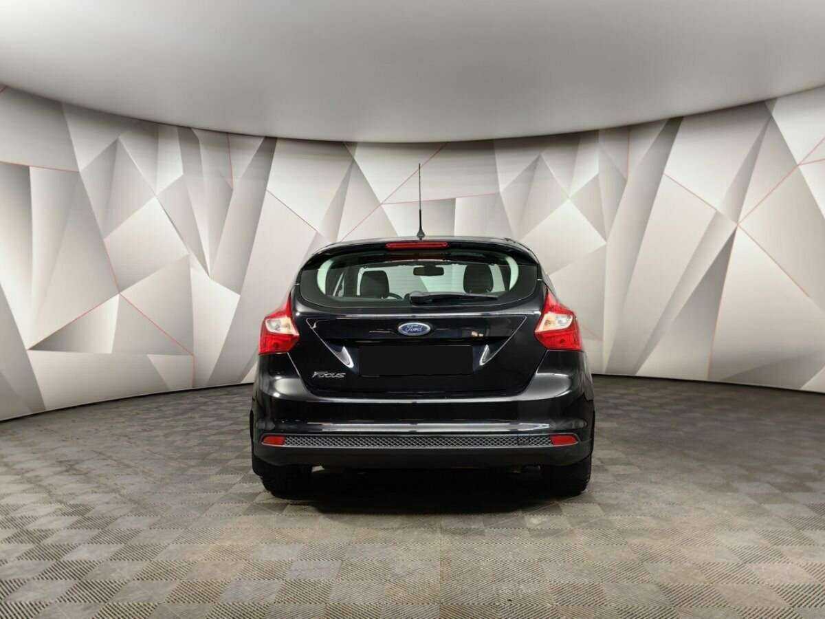 Ford Focus с пробегом — 2012 год. Фото: #7