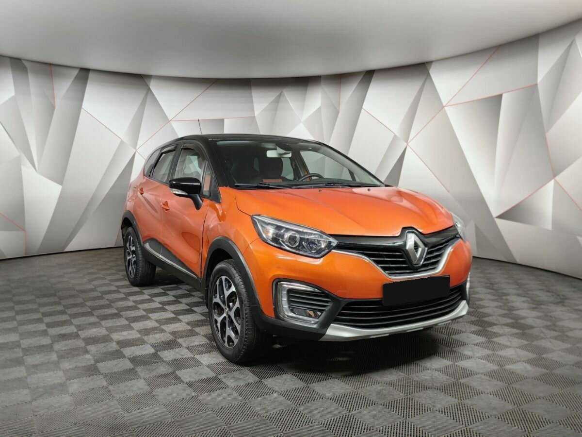 Renault Kaptur с пробегом — 2017 год. Фото: #2