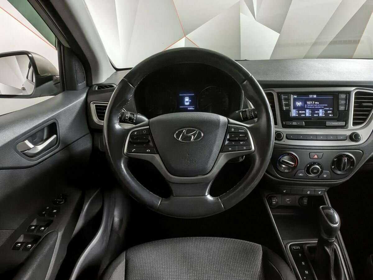 Hyundai Solaris с пробегом — 2019 год. Фото: #12