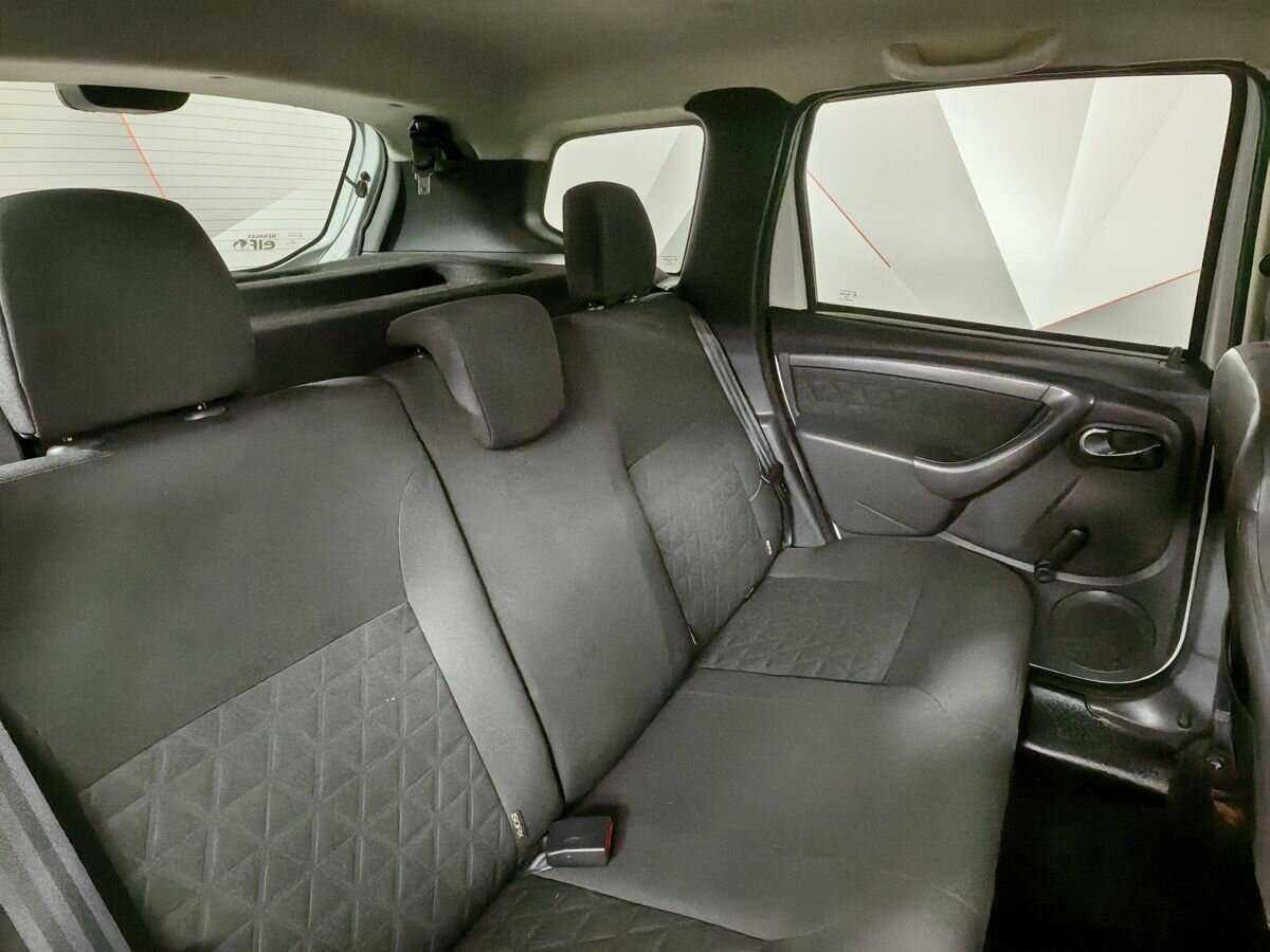 Renault Duster с пробегом — 2017 год. Фото: #10