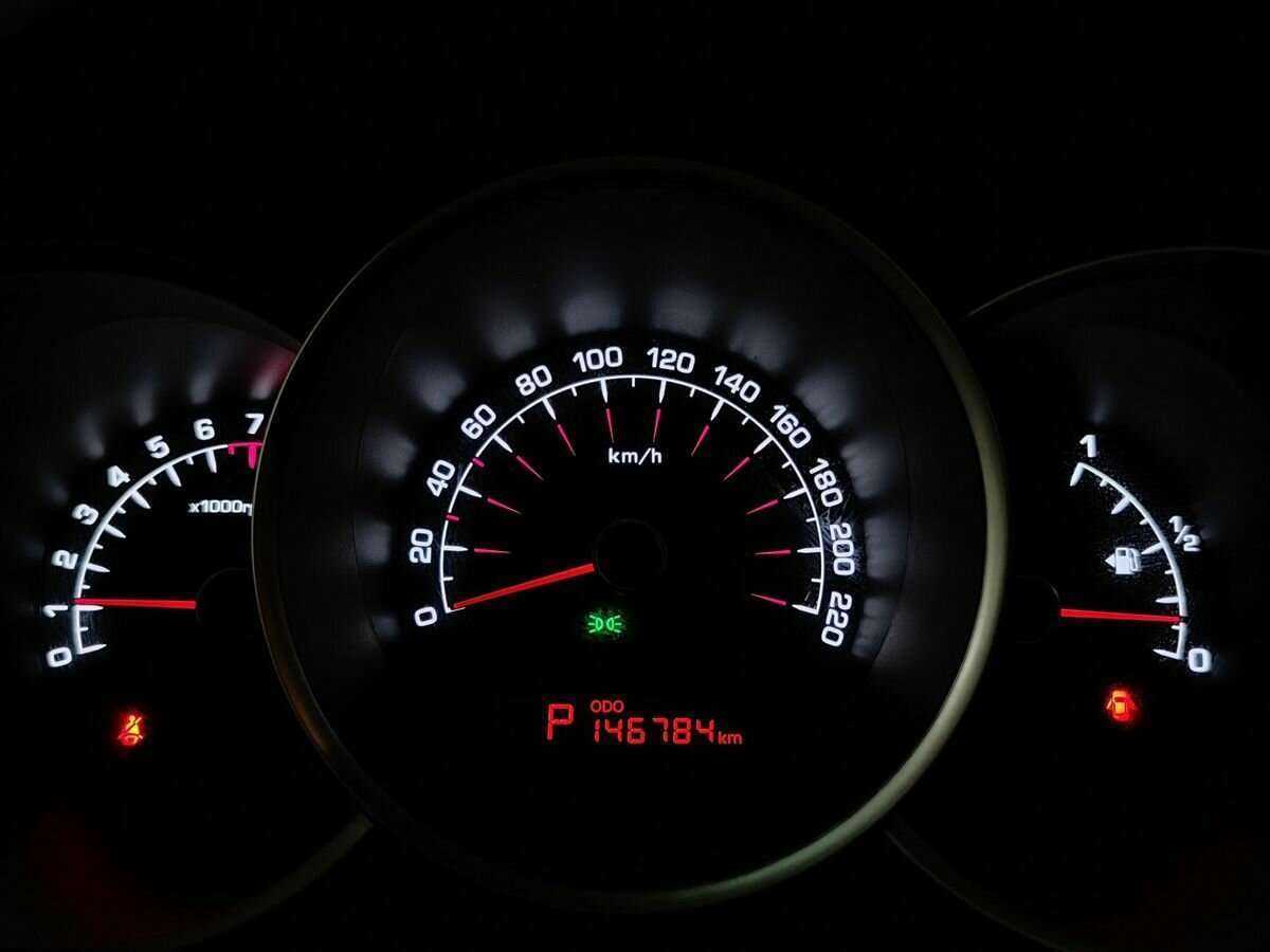 Kia Venga с пробегом — 2015 год. Фото: #17