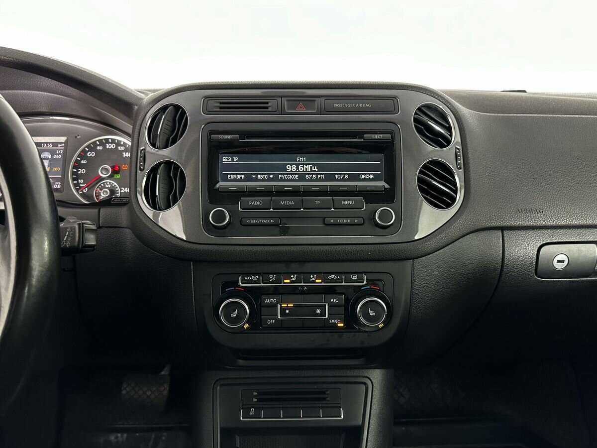 Volkswagen Tiguan с пробегом — 2013 год. Фото: #11