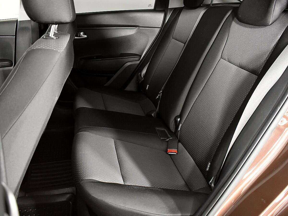 Kia Rio с пробегом — 2022 год. Фото: #9