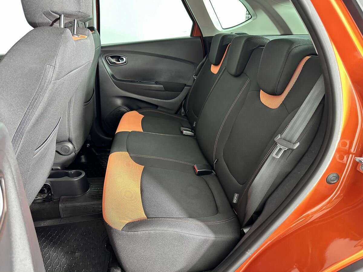 Renault Kaptur с пробегом — 2016 год. Фото: #15