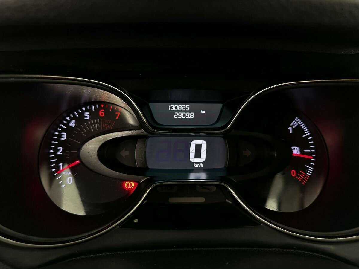 Renault Kaptur с пробегом — 2017 год. Фото: #10
