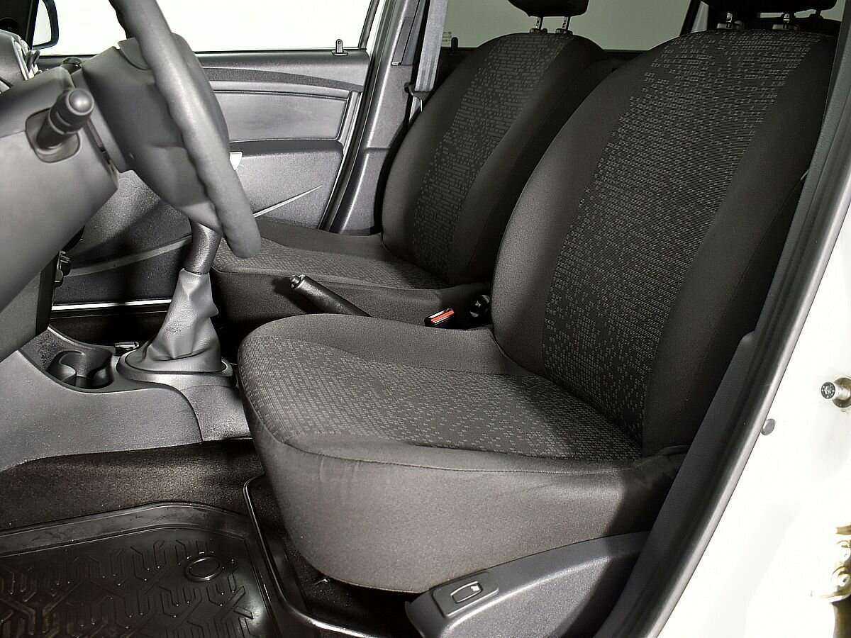 Lada (ВАЗ) Largus с пробегом — 2021 год. Фото: #5