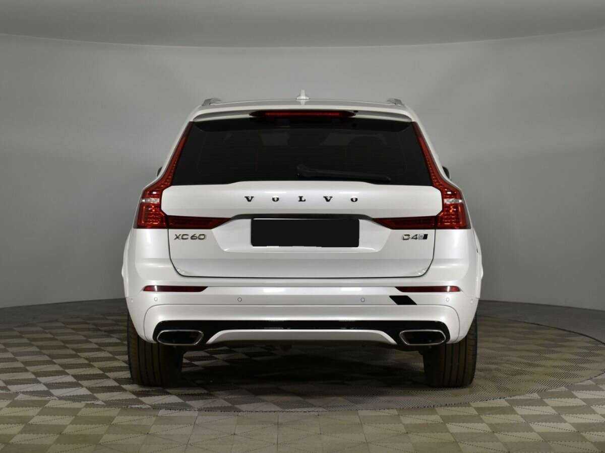 Volvo XC60 с пробегом — 2018 год. Фото: #3