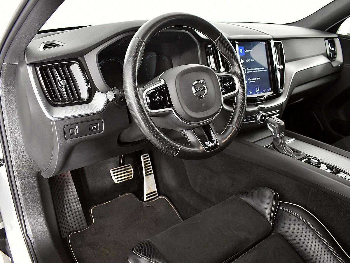 Volvo XC60 с пробегом — 2018 год. Фото: #8