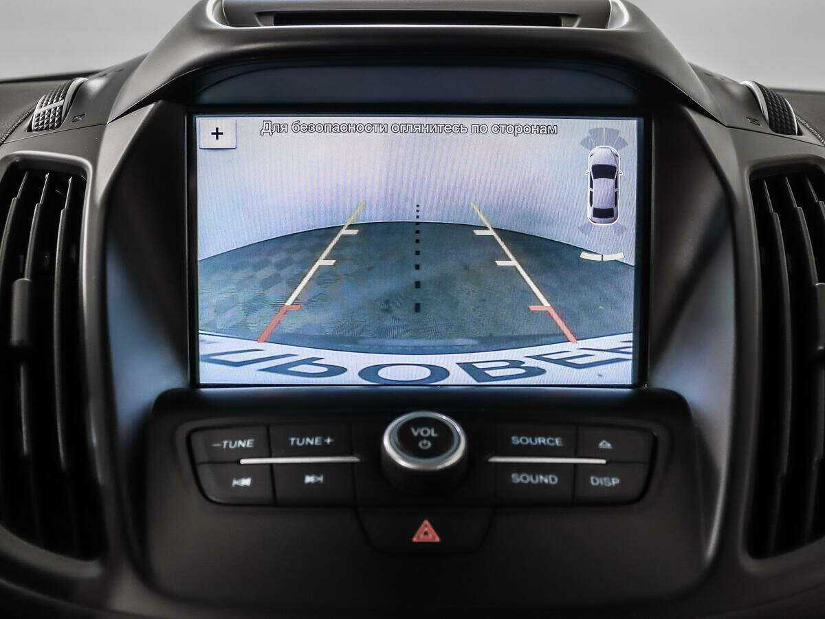 Ford Kuga с пробегом — 2016 год. Фото: #15