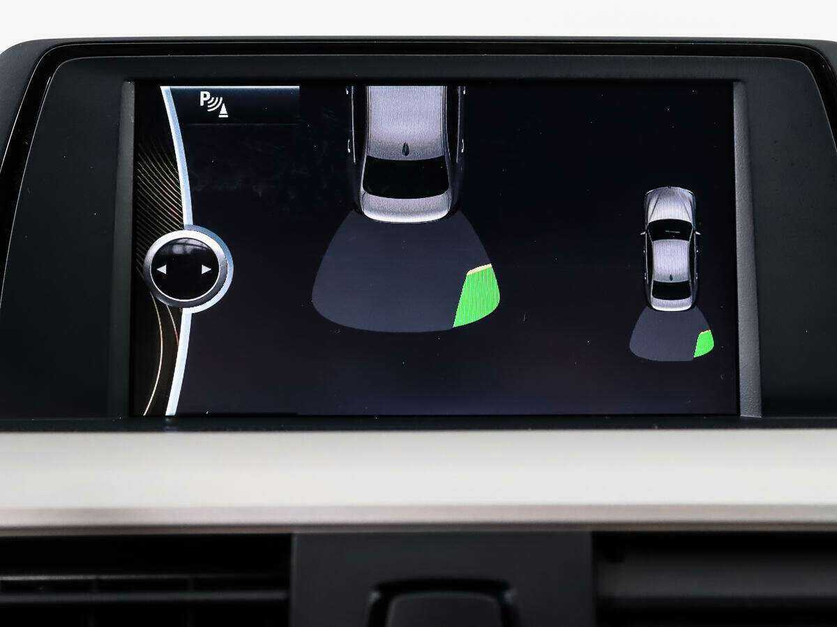 BMW 3 серии с пробегом — 2013 год. Фото: #15