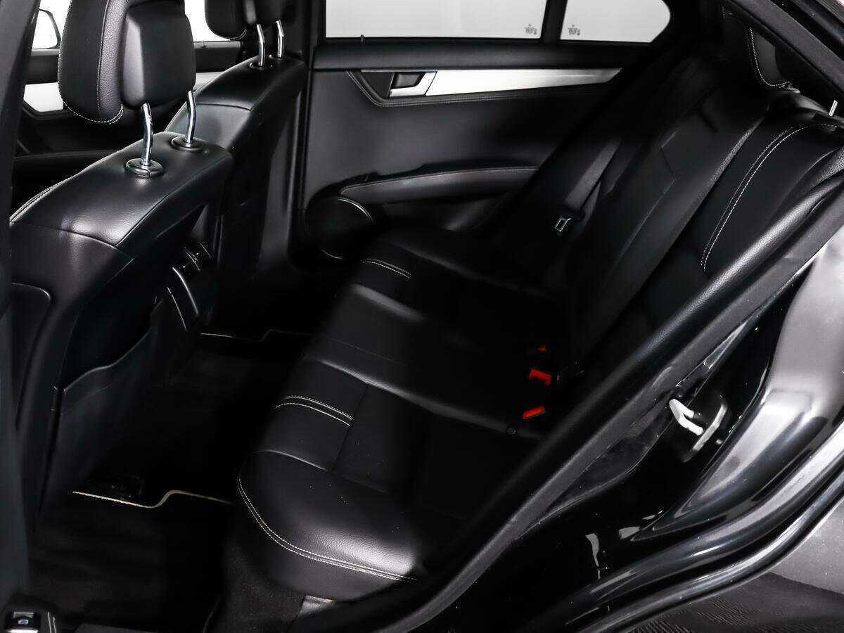 Mercedes-Benz C-Класс с пробегом — 2012 год. Фото: #10