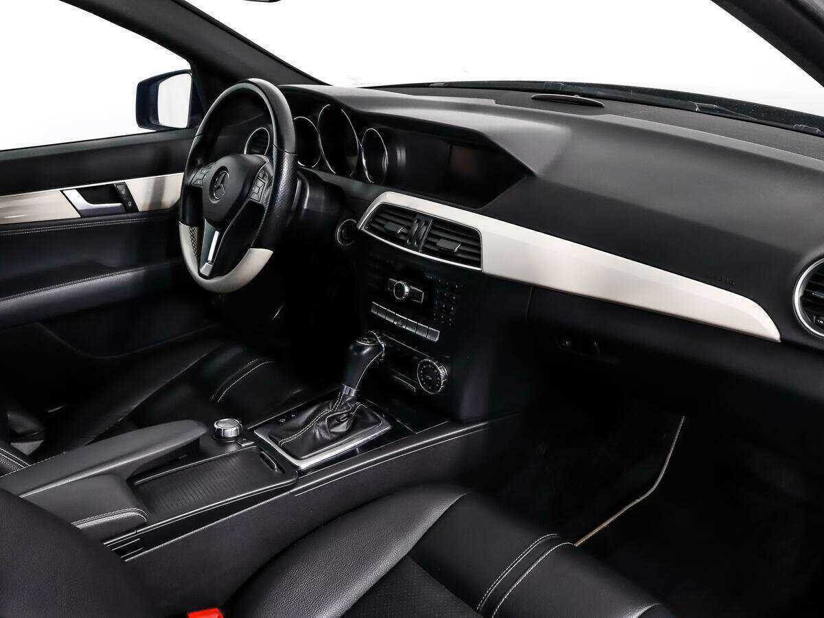 Mercedes-Benz C-Класс с пробегом — 2012 год. Фото: #11