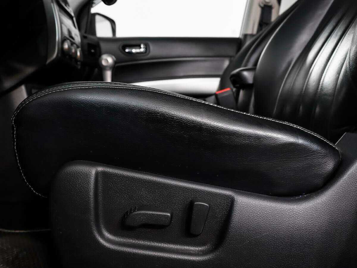 Nissan X-Trail с пробегом — 2013 год. Фото: #9