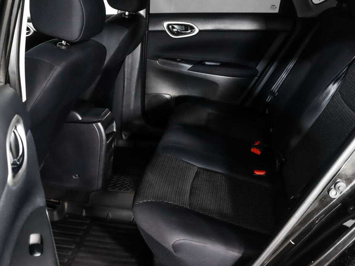 Nissan Sentra с пробегом — 2014 год. Фото: #6