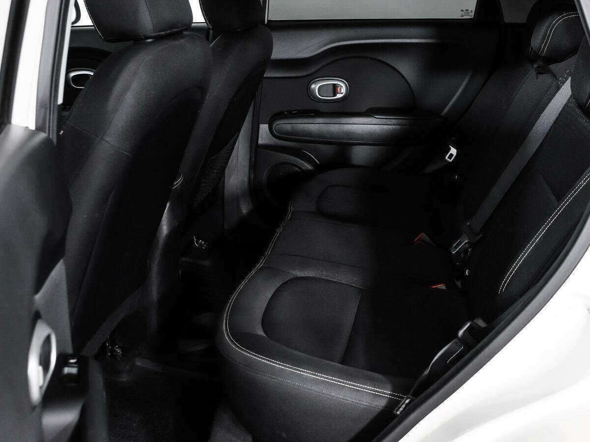 Kia Soul с пробегом — 2015 год. Фото: #7