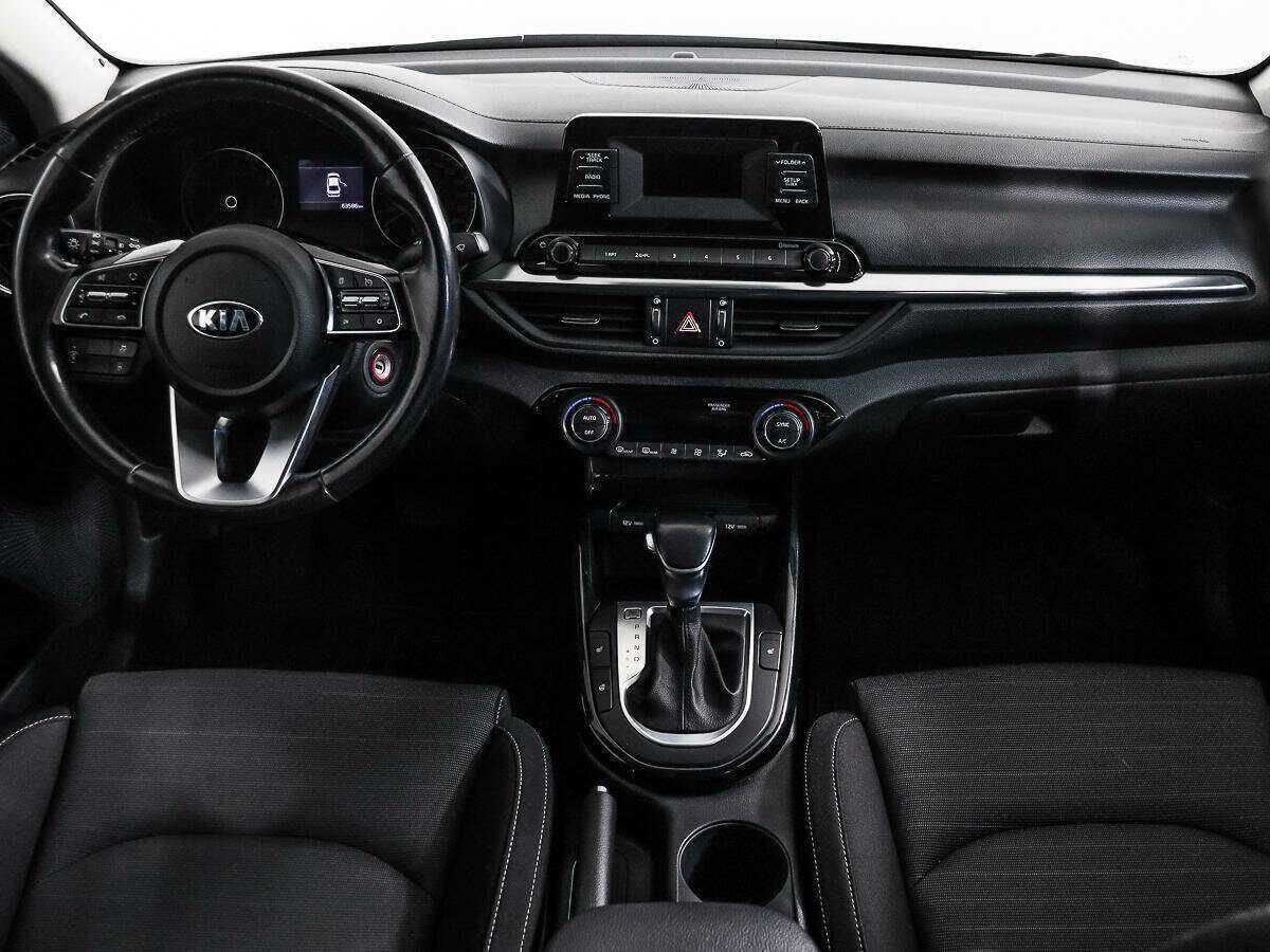 Kia Cerato с пробегом — 2018 год. Фото: #11