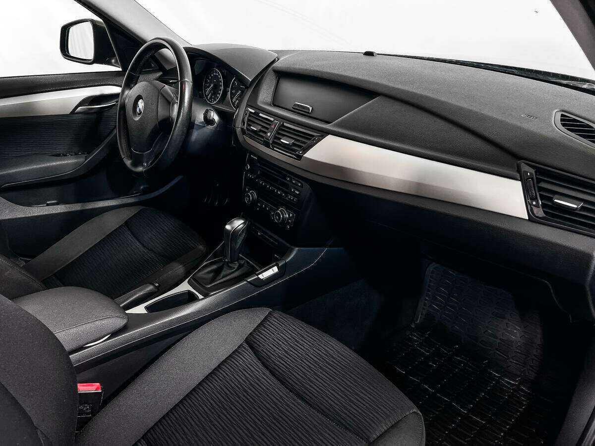 BMW X1 с пробегом — 2013 год. Фото: #11