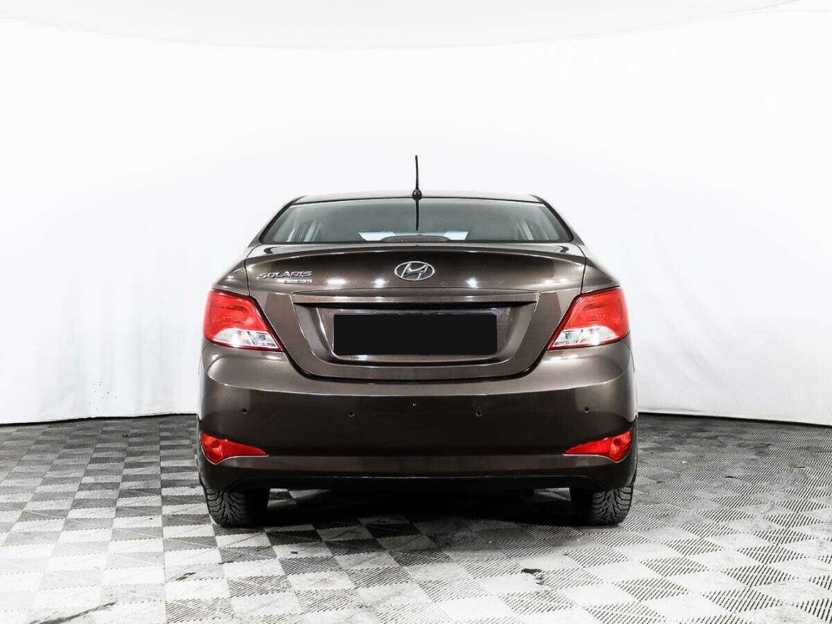 Hyundai Solaris с пробегом — 2016 год. Фото: #5