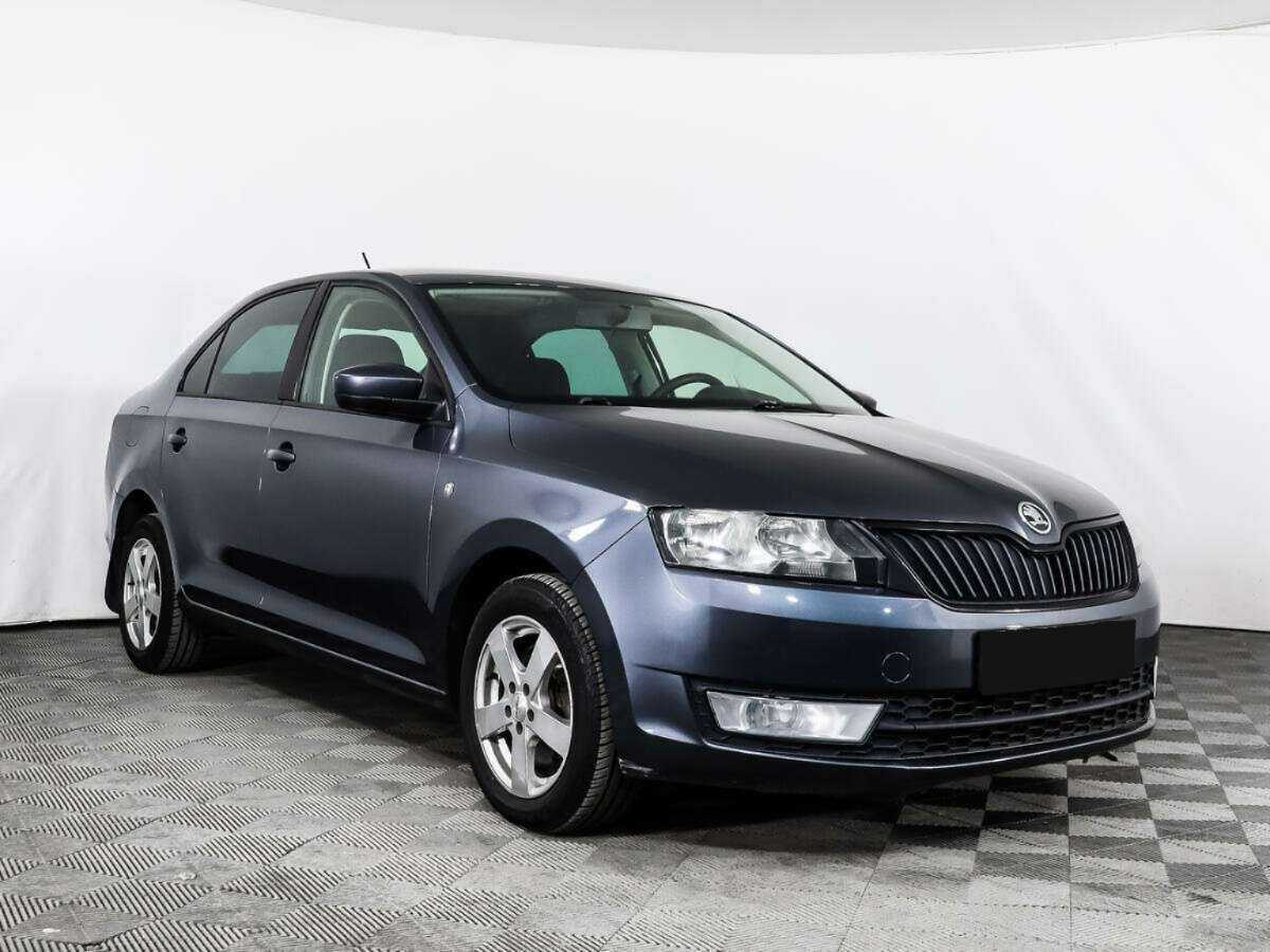 Skoda Rapid с пробегом — 2014 год. Фото: #2
