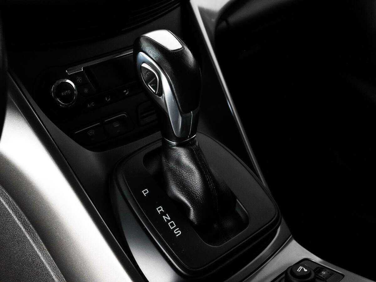 Ford Kuga с пробегом — 2016 год. Фото: #9