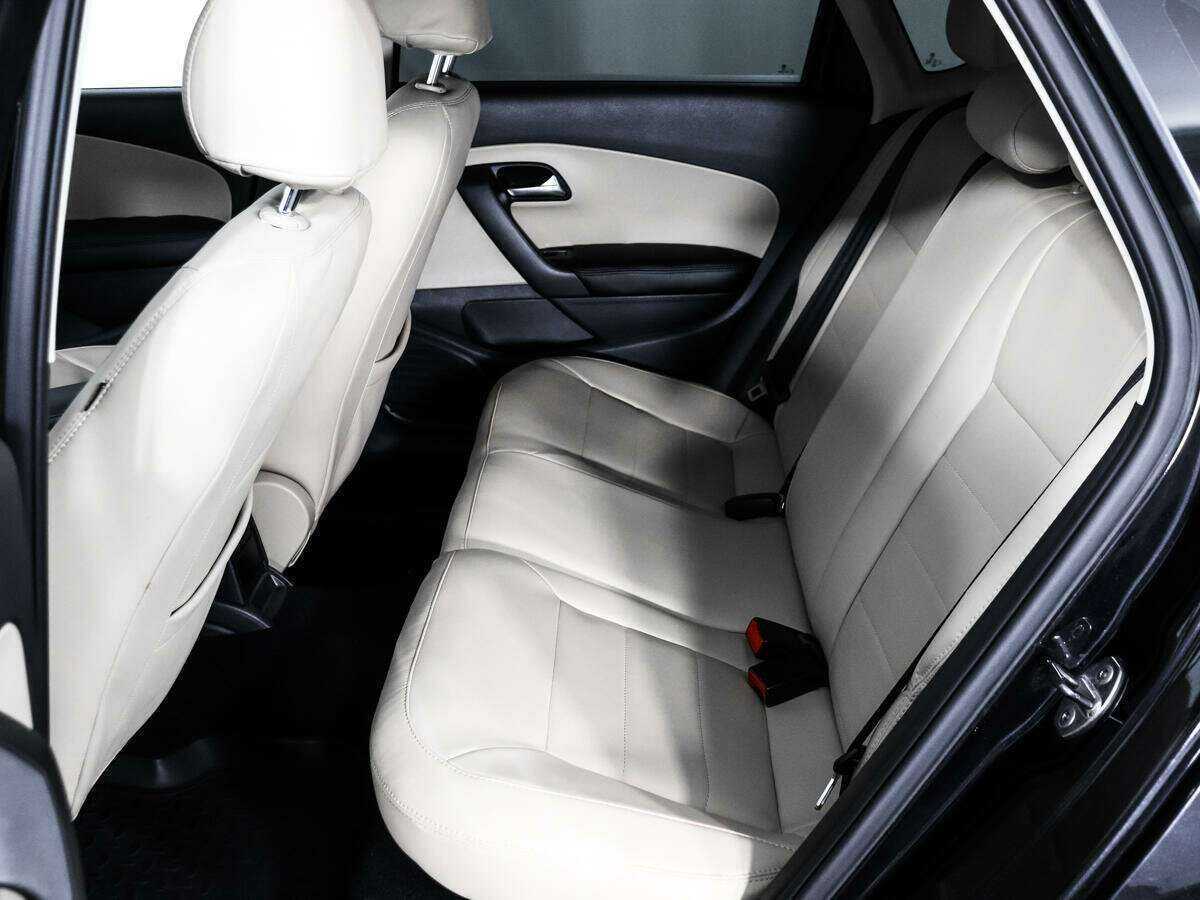 Volkswagen Polo с пробегом — 2018 год. Фото: #7