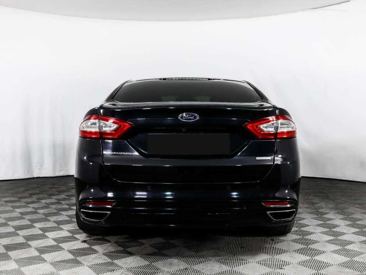 Ford Mondeo с пробегом — 2015 год. Фото: #5